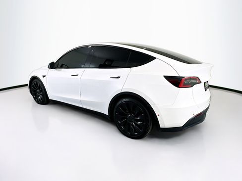 Used 2022 Tesla Model Y Performance AWD/4WD image 5