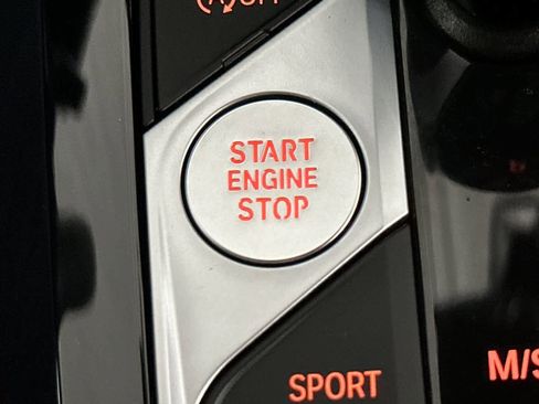 Used 2022 BMW X3 xDrive30i w/ M Sport Package 2 image 23