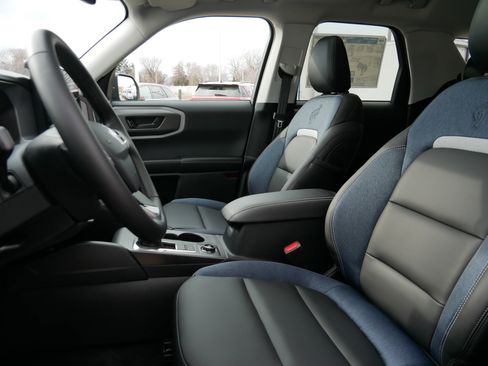 New 2025 Ford Bronco Sport Outer Banks w/ Outer Banks Tech Package+ image 5