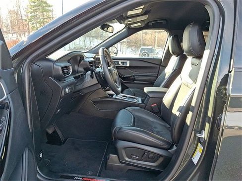 Certified 2022 Ford Explorer ST w/ ST Street Pack image 11