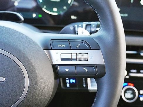 New 2026 Hyundai Tucson Limited image 45