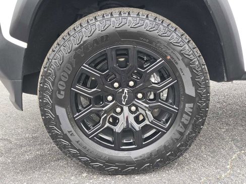 Certified 2024 Chevrolet Colorado Trail Boss image 10