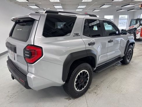 Used 2025 Toyota 4Runner TRD Off-Road Premium image 13