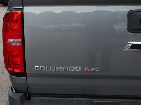Used 2018 Chevrolet Colorado ZR2 image 19