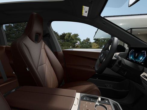 New 2026 BMW iX xDrive60 w/ Climate Comfort Package image 9