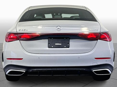New 2026 Mercedes-Benz E 450 4MATIC Sedan image 4