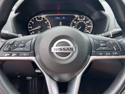 Used 2020 Nissan Altima 2.5 S FWD image 25