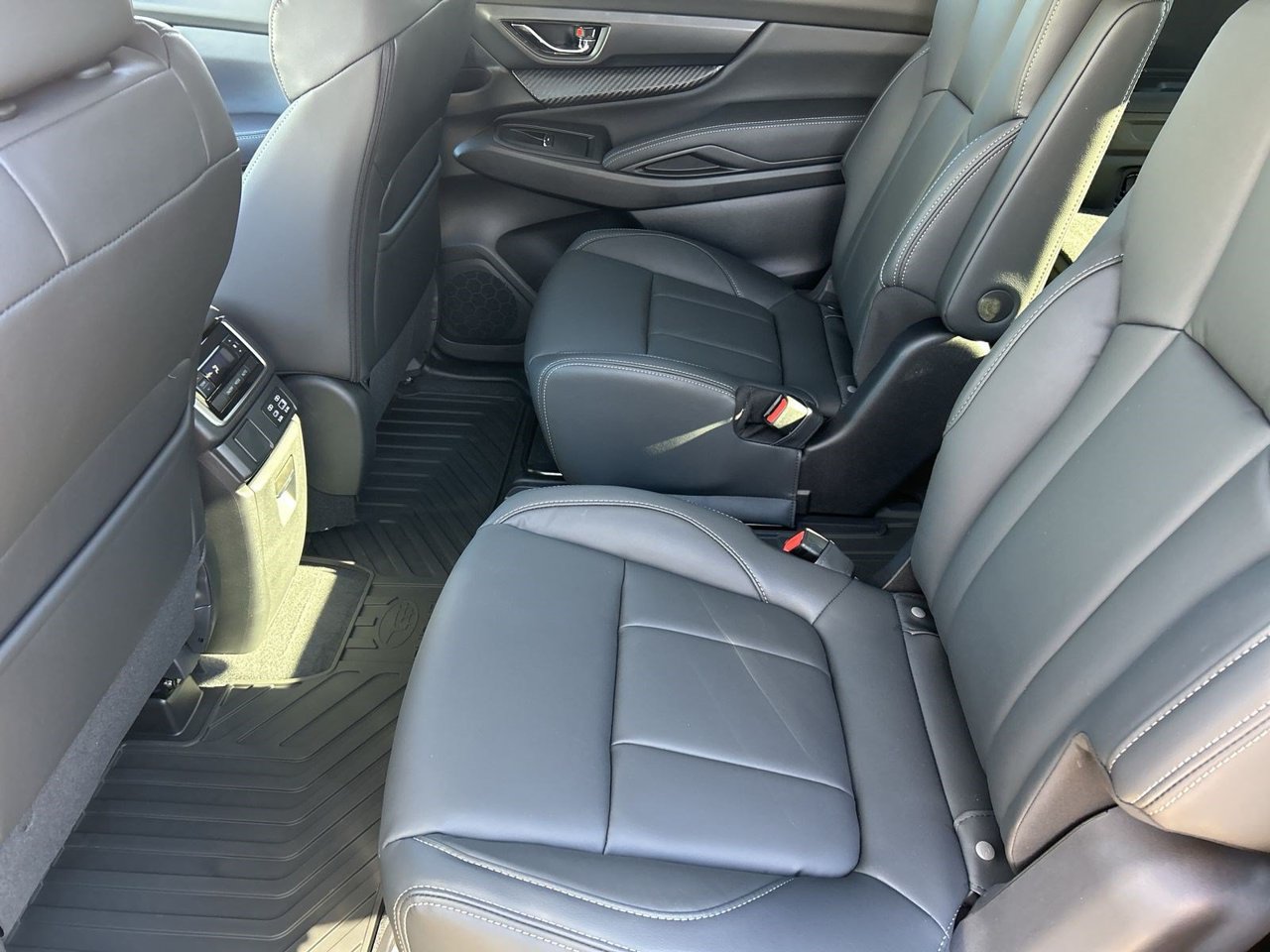 New 2026 Subaru Ascent Premium AWD/4WD image 13