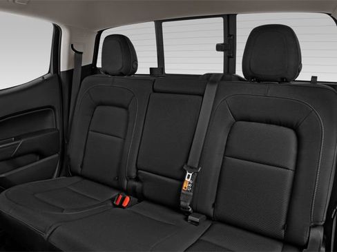 Used 2021 Chevrolet Colorado LT w/ Safety Package AWD/4WD image 11