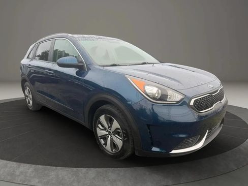 Used 2019 Kia Niro LX FWD image 3