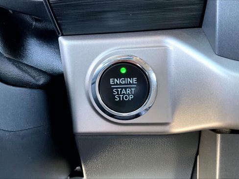Used 2021 Ford F150 XLT w/ Equipment Group 302A High AWD/4WD image 32
