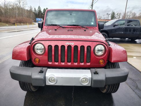 Used 2012 Jeep Wrangler Sahara w/ Dual Top Group image 3