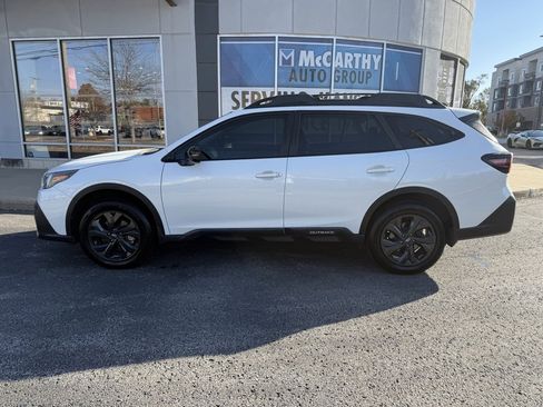 Used 2021 Subaru Outback Onyx Edition XT image 2