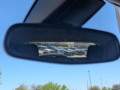 Used 2023 Chevrolet Blazer LT image 20