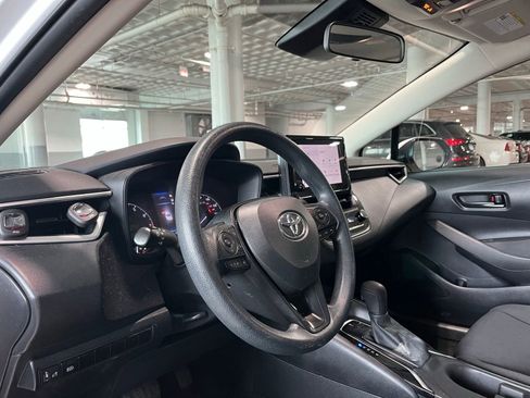 Used 2024 Toyota Corolla LE FWD image 16