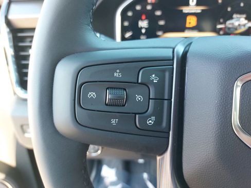 New 2026 GMC Sierra 2500 Denali Ultimate image 17