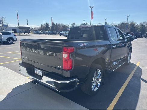 Used 2022 Chevrolet Silverado 1500 LTZ w/ Technology Package AWD/4WD image 12