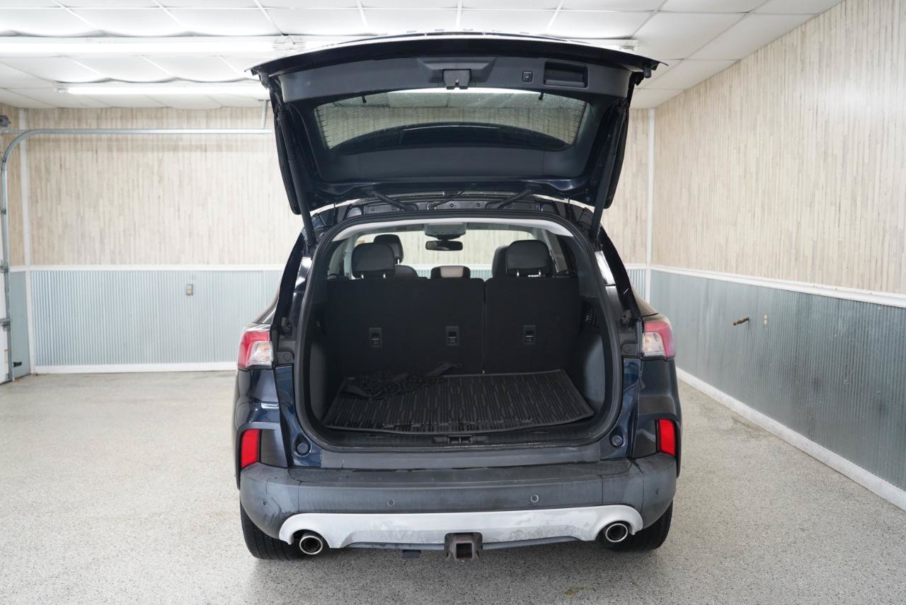 Used 2021 Ford Escape Titanium w/ Class II Trailer Tow Package FWD image 40