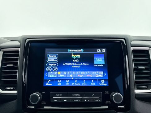 Used 2024 Nissan Frontier SL w/ Technology Package RWD image 20