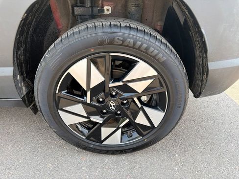 Used 2024 Hyundai Kona SEL AWD/4WD image 34