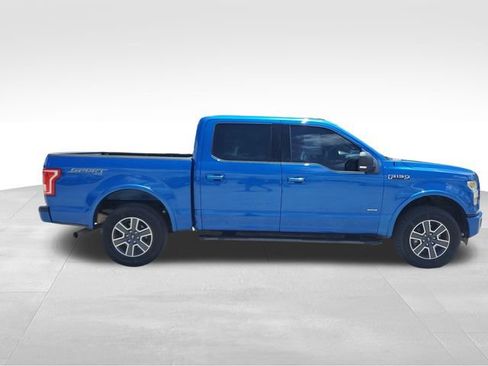Used 2016 Ford F150 XLT w/ Equipment Group 302A Luxury AWD/4WD image 3