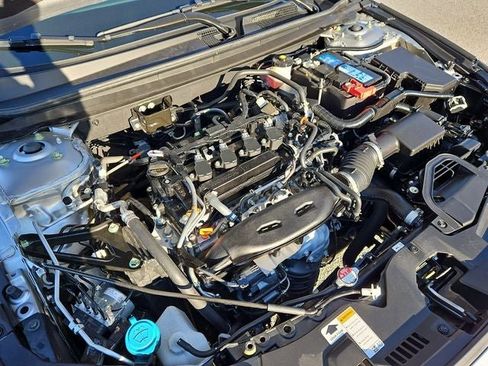 Used 2025 Honda Accord SE image 33
