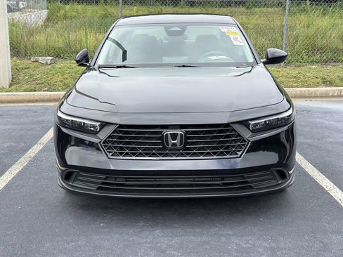 Used 2025 Honda Accord LX image 2