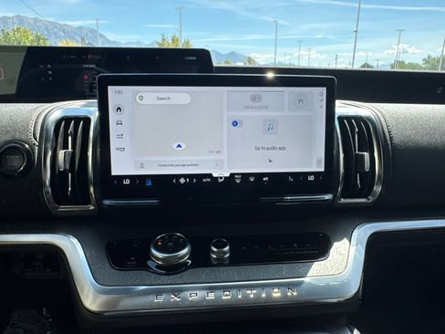 Used 2026 Ford Expedition Tremor AWD/4WD image 30