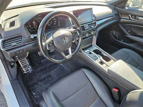 Used 2022 Honda Accord Sport image 10