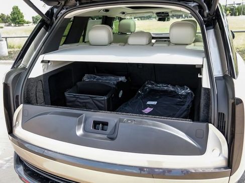New 2026 Land Rover Range Rover SE AWD/4WD image 66