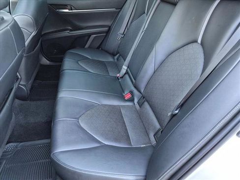 Used 2022 Toyota Camry XSE FWD image 14