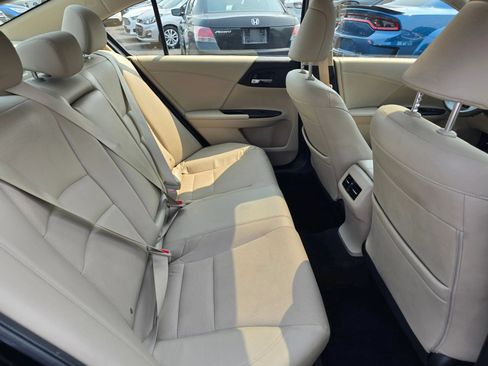 Used 2017 Honda Accord EX-L image 13