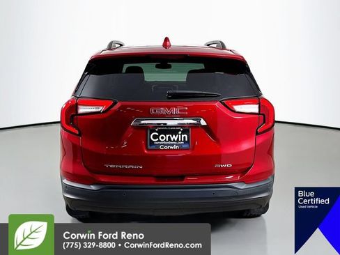 Used 2023 GMC Terrain SLE w/ Driver Convenience Package AWD/4WD image 9