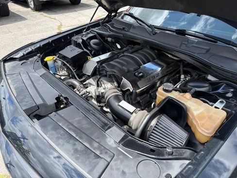 Used 2018 Dodge Challenger SRT w/ Technology Group RWD image 12