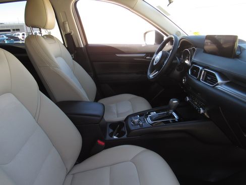 Used 2023 MAZDA CX-5 AWD 2.5 S w/ Select Package image 8