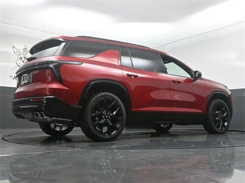 New 2026 Chevrolet Traverse RS w/ LPO, Floor Liner Package image 12