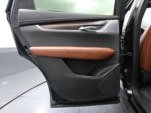 Used 2021 Cadillac XT5 Sportv image 40