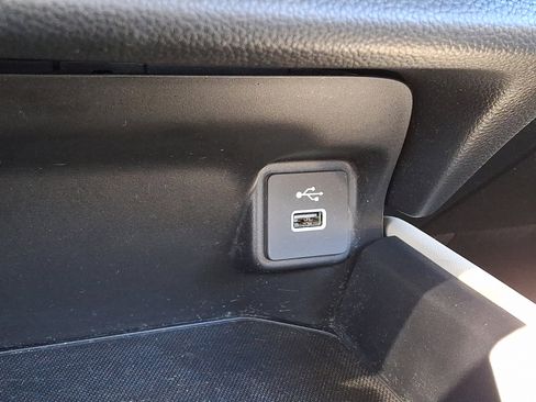 Used 2023 Honda HR-V LX image 23