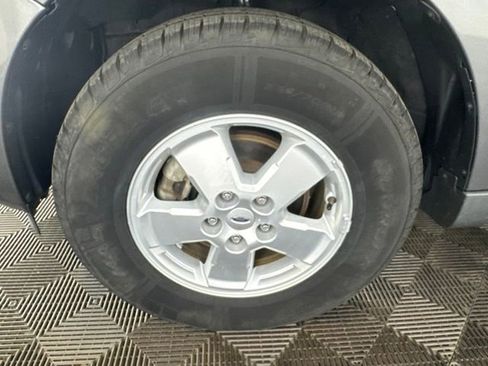 Used 2012 Ford Escape XLT AWD/4WD image 26
