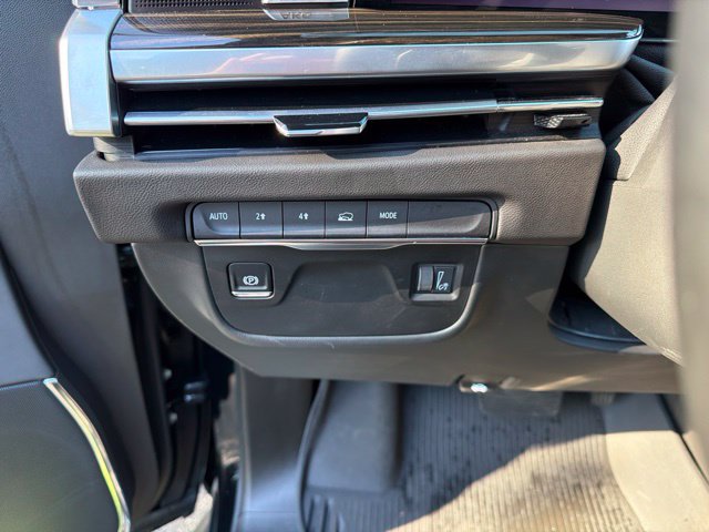 Used 2025 Cadillac Escalade ESV Luxury AWD/4WD image 43