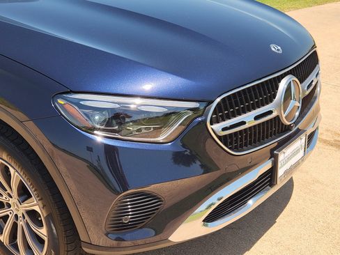 Used 2023 Mercedes-Benz GLC 300 image 12