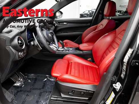 Used 2024 Alfa Romeo Stelvio Sprint AWD/4WD image 14