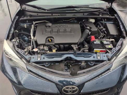Used 2019 Toyota Corolla XSE image 22