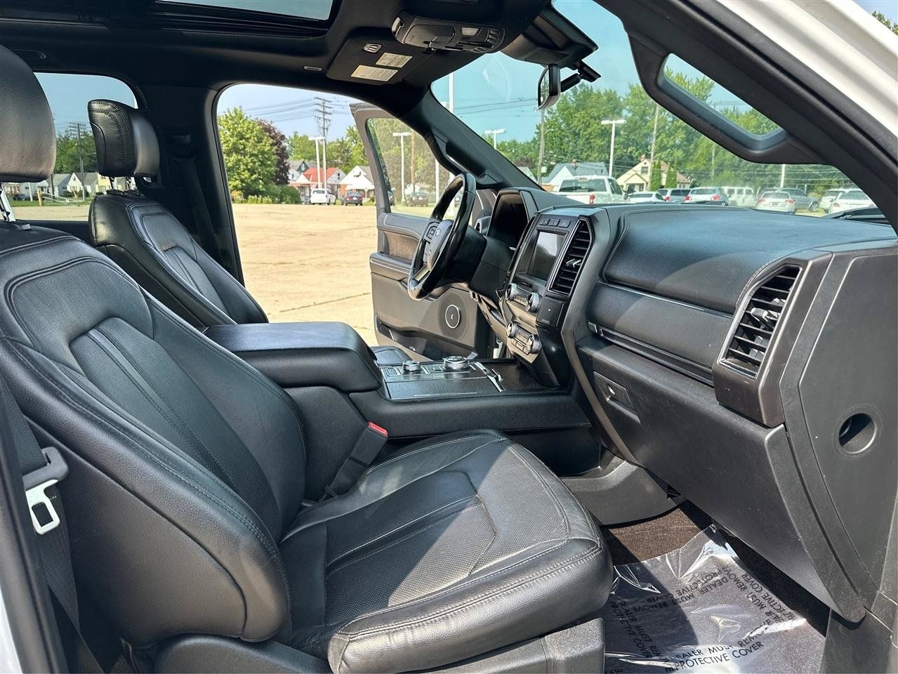 Used 2020 Ford Expedition Limited AWD/4WD image 33