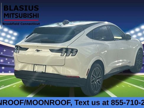 Used 2025 Ford Mustang Mach-E Premium image 8