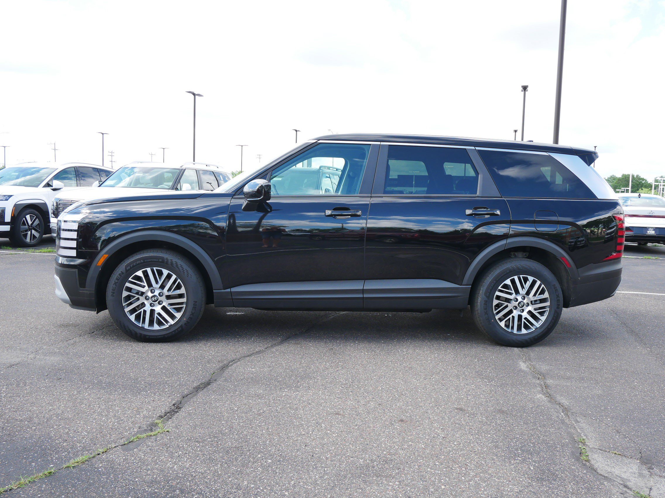 Used 2026 Hyundai Palisade SE AWD/4WD image 2