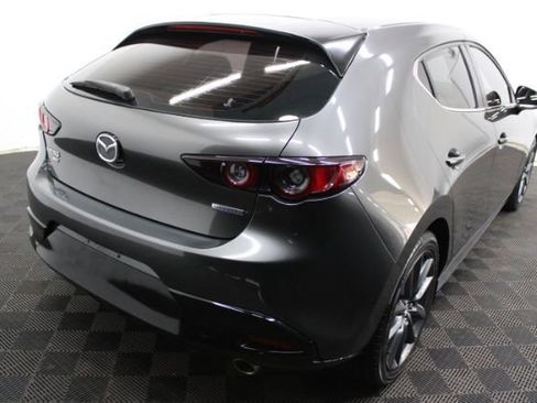 Used 2019 MAZDA MAZDA3 AWD Hatchback image 6