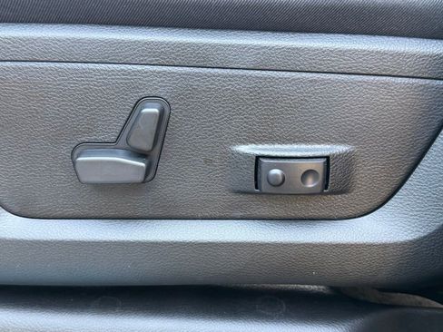 New 2026 RAM 3500 Limited AWD/4WD image 17