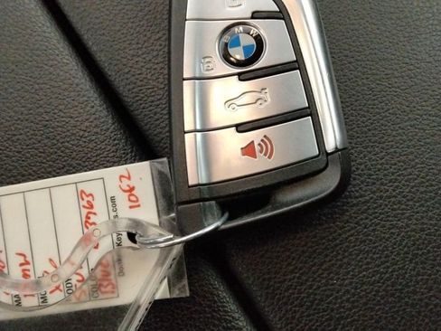 Used 2021 BMW X6 xDrive40i image 43