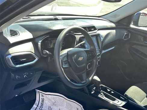 Certified 2023 Chevrolet TrailBlazer LT w/ Convenience Package image 10